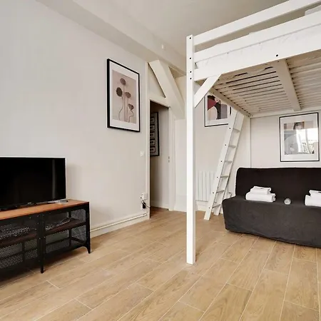 Cozy With Garden Near Republique Apartment Paris