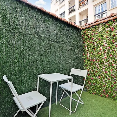 Cozy With Garden Near Republique Appartement