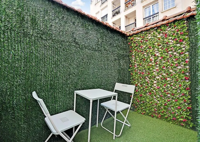 Cozy With Garden Near Republique Apartamento