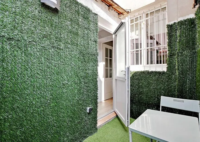 Cozy With Garden Near Republique